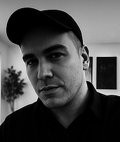 C'est moi, Lee!